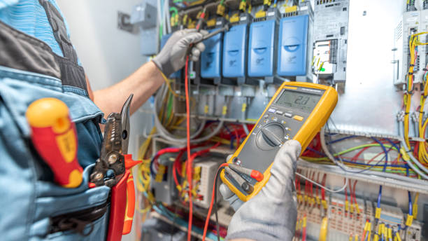 Best Affordable Emergency Electrician  in Ahtanum, WA